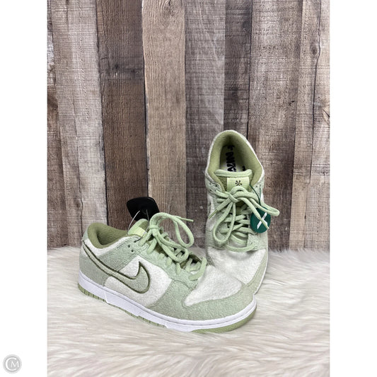 Shoes Athletic By Nike In Green & White, Size: 9