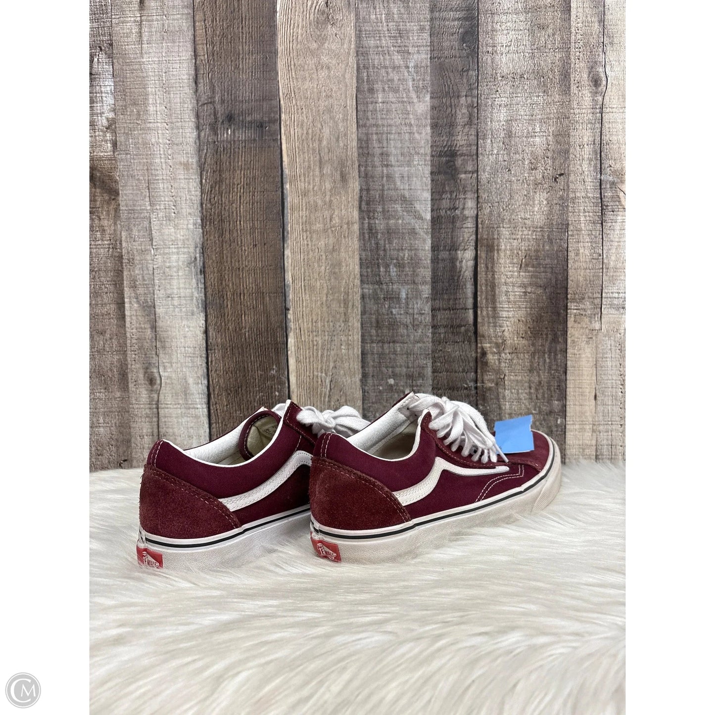 Shoes Sneakers By Vans In Maroon, Size: 9.5