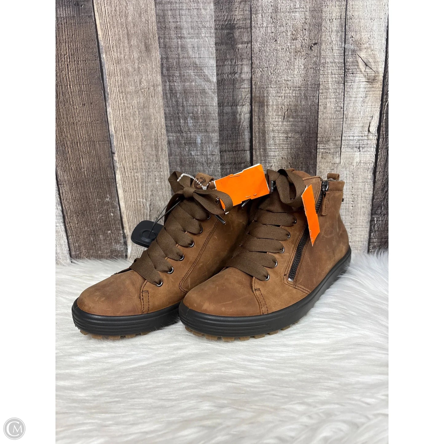 Boots Ankle Flats By Ecco In Brown, Size: 8