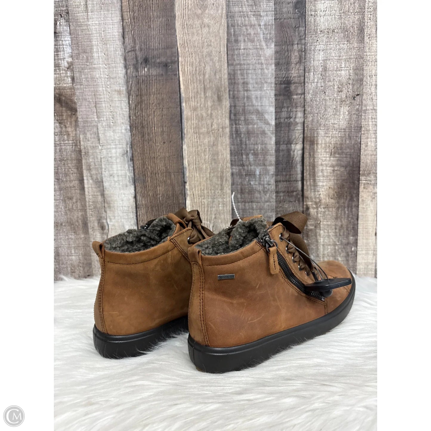 Boots Ankle Flats By Ecco In Brown, Size: 8