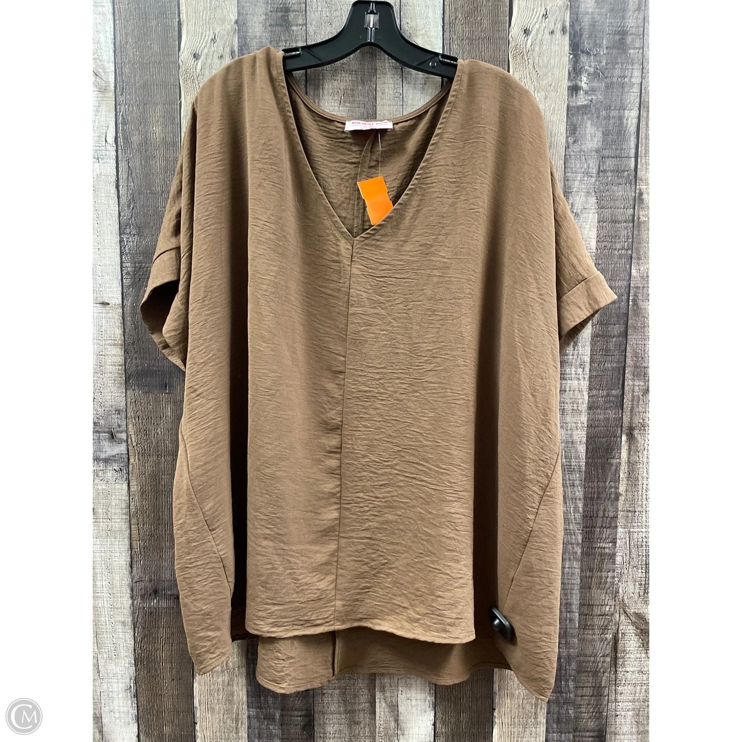 Top Short Sleeve By Cme In Brown, Size: 1x