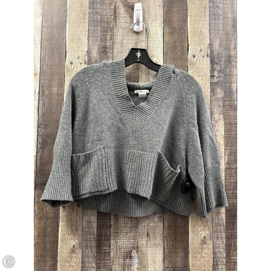 Sweater By Charlotte Russe In Grey, Size: S