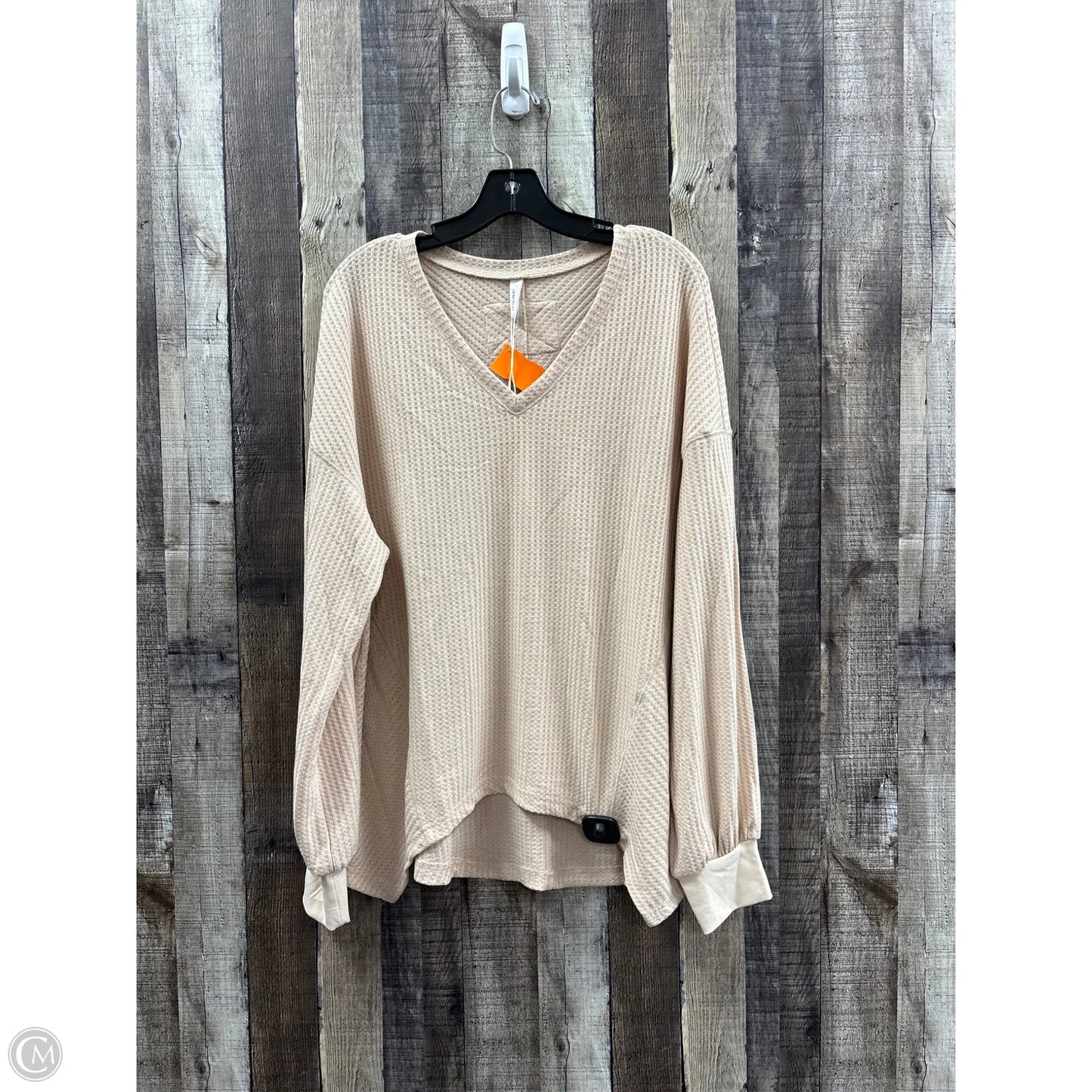 Top Long Sleeve By Dokotoo In Tan, Size: L