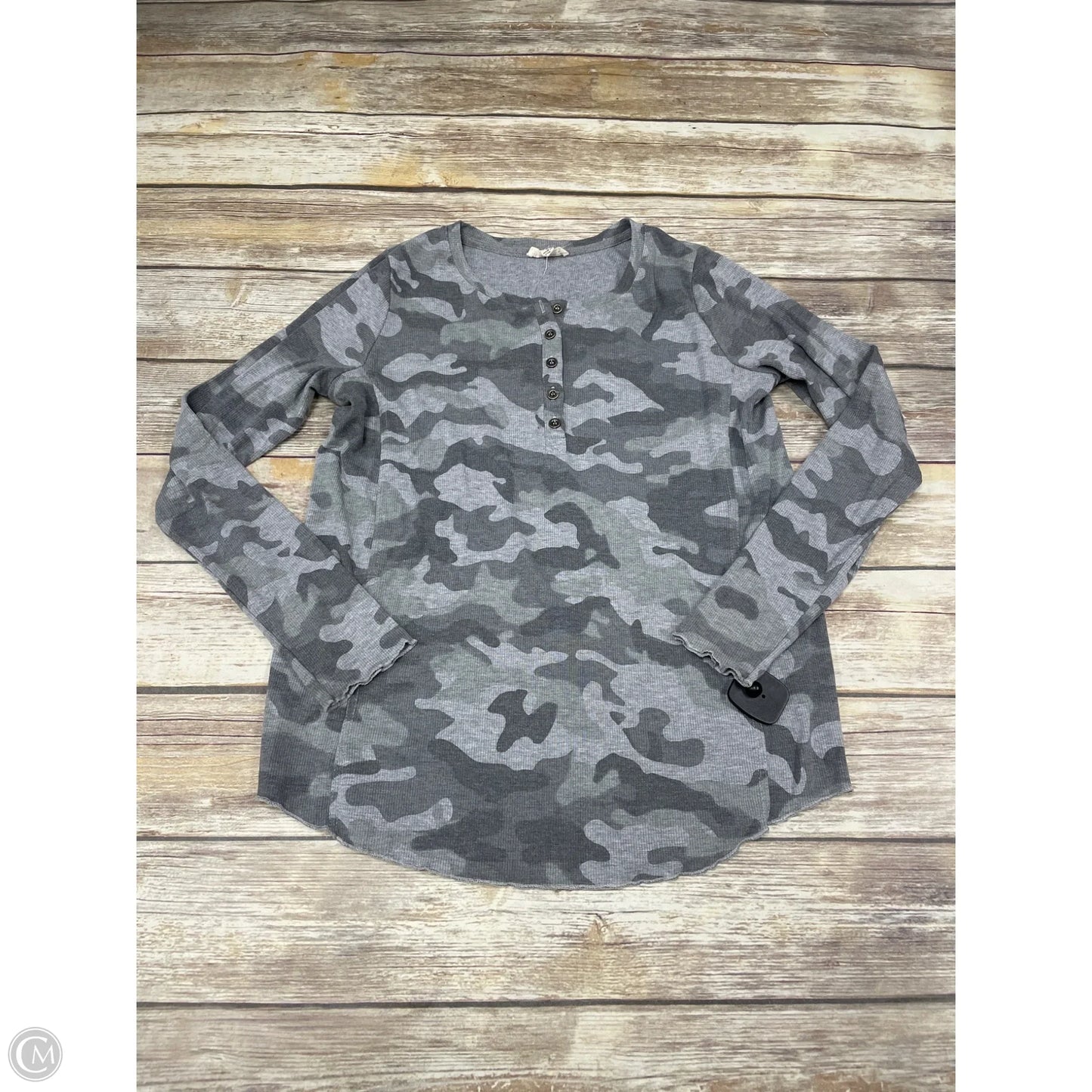 Top Long Sleeve By Jane And Delancey In Grey, Size: M