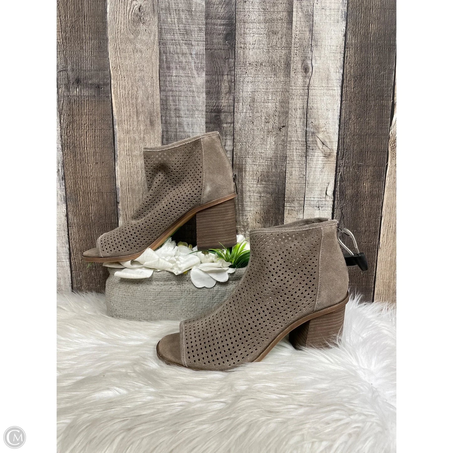 Boots Ankle Heels By Vince Camuto In Brown, Size: 8