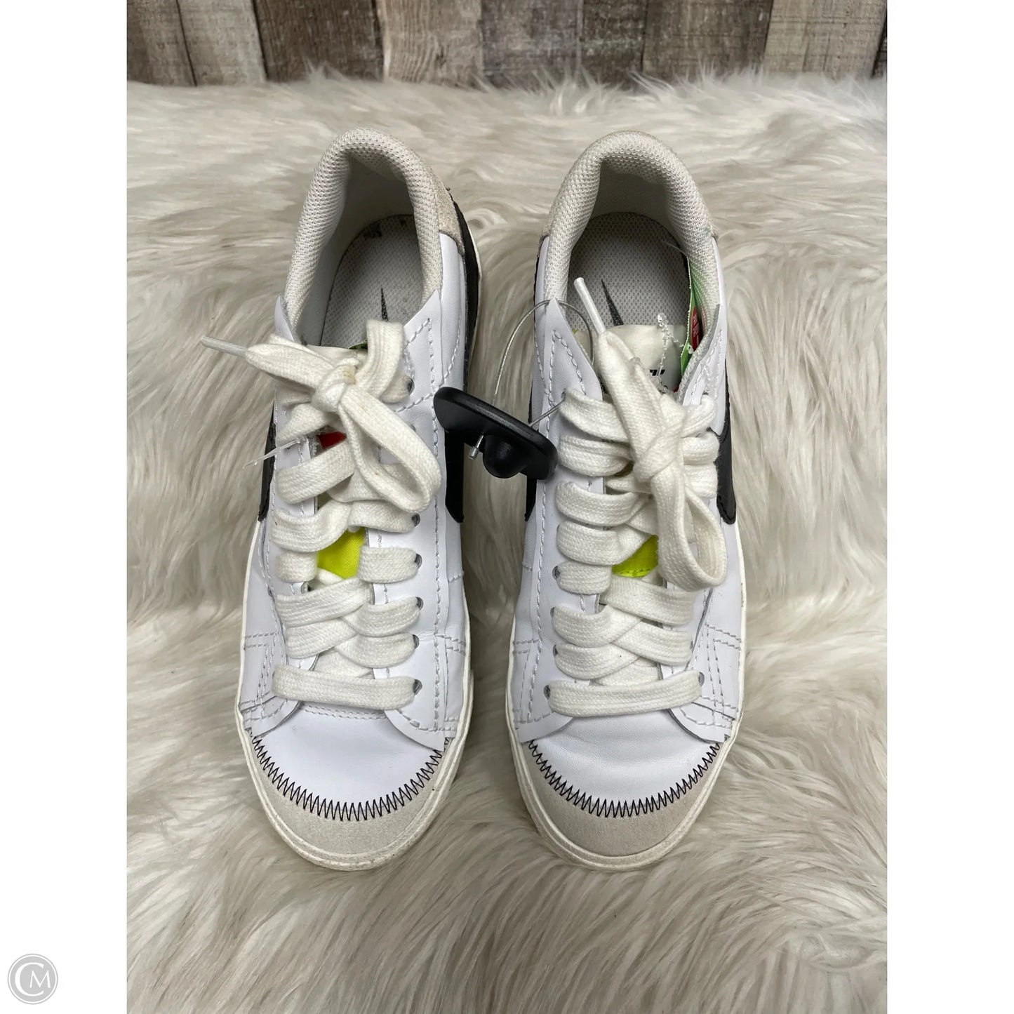 Shoes Athletic By Nike In Black & White, Size: 10