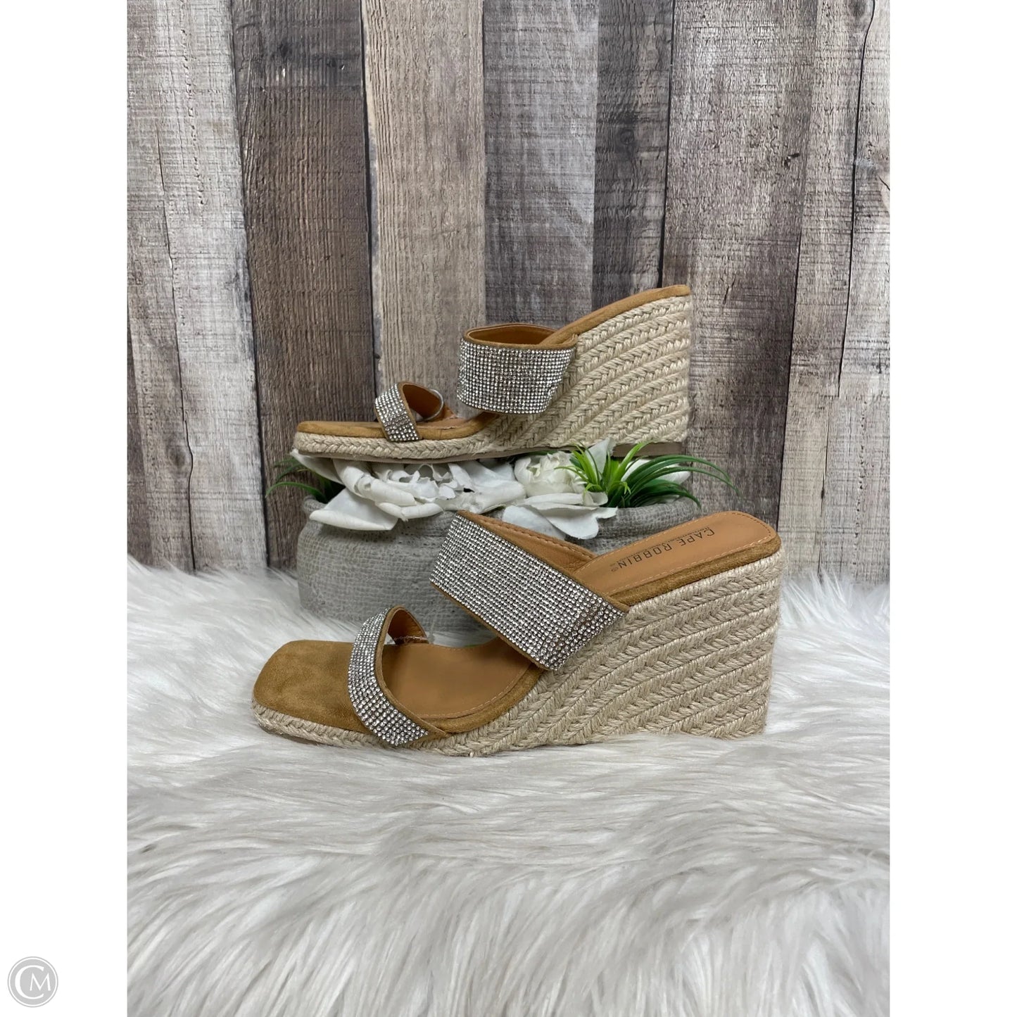 Sandals Heels Wedge By Cape Robbin In Silver, Size: 10