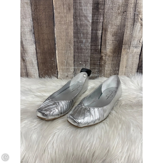 Shoes Flats By Jessica Simpson In Silver, Size: 7