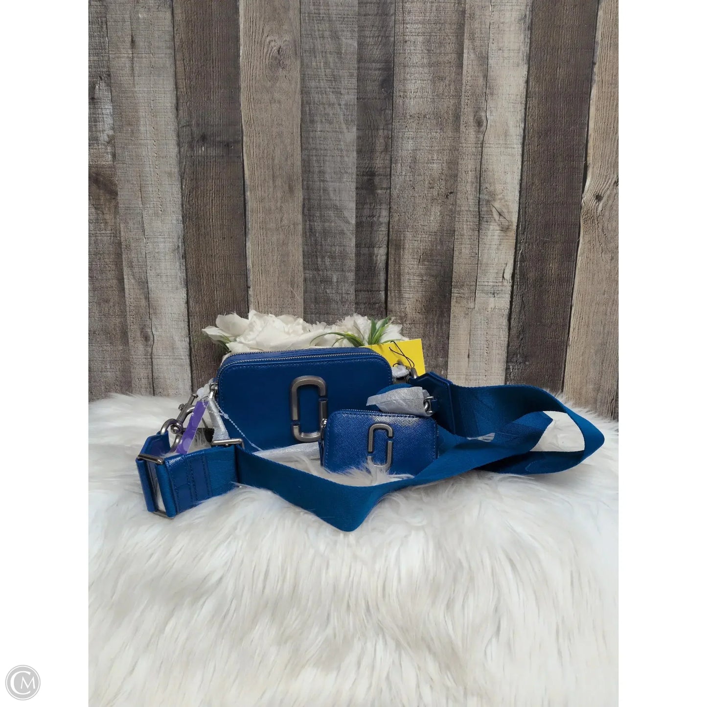 Crossbody Luxury Designer By Marc Jacobs, Size: Small