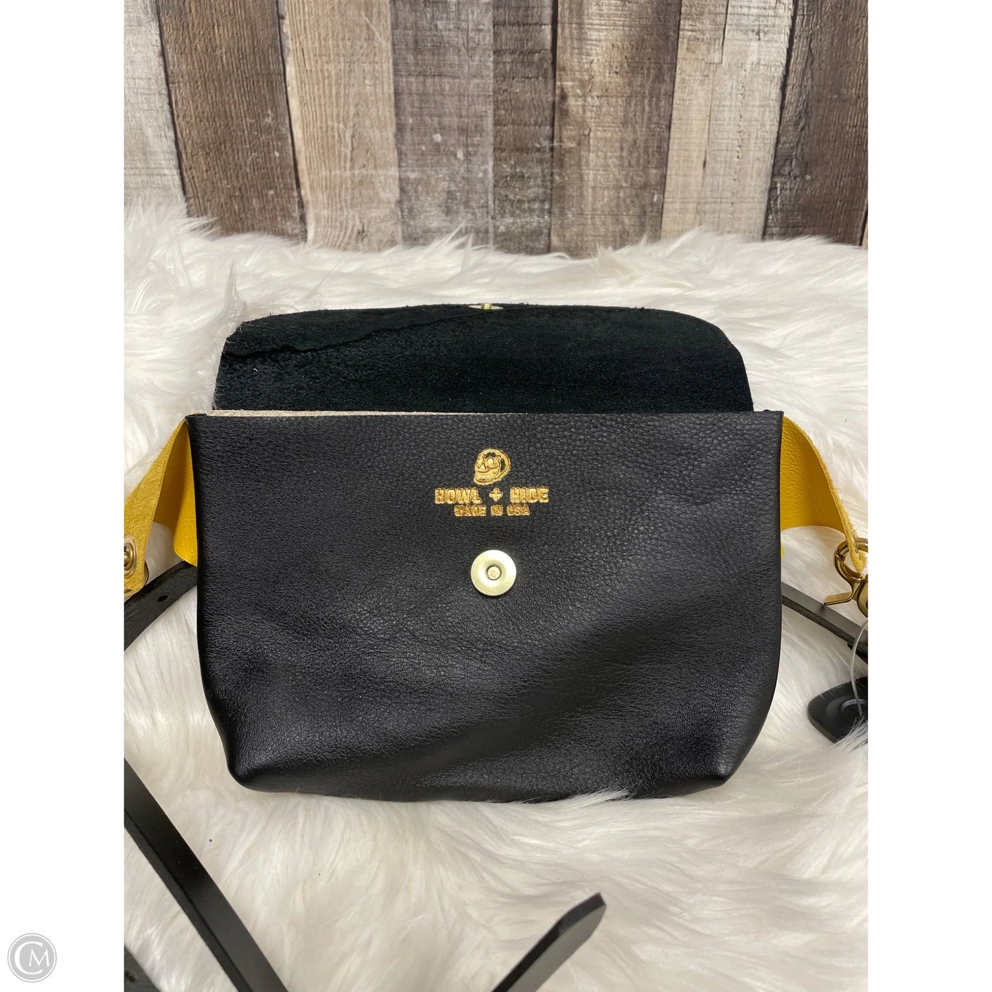 Crossbody Leather By Cmb, Size: Small