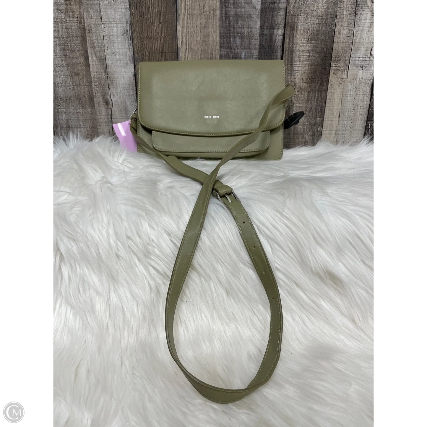 Crossbody By Clothes Mentor, Size: Medium