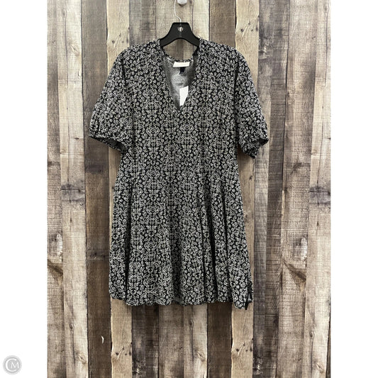 Dress Casual Short By Universal Thread In Black & Cream, Size: S