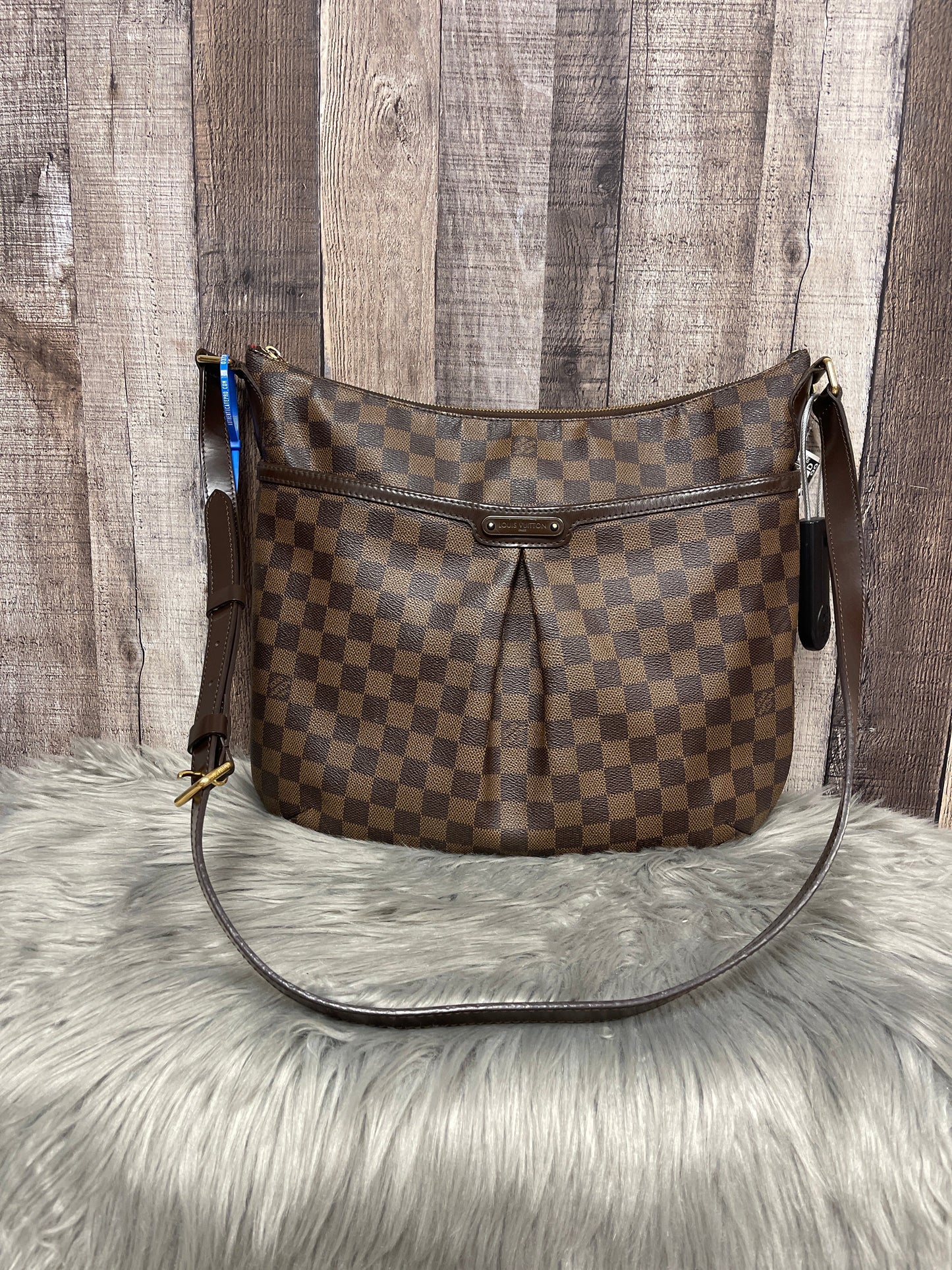 Crossbody Luxury Designer By Louis Vuitton