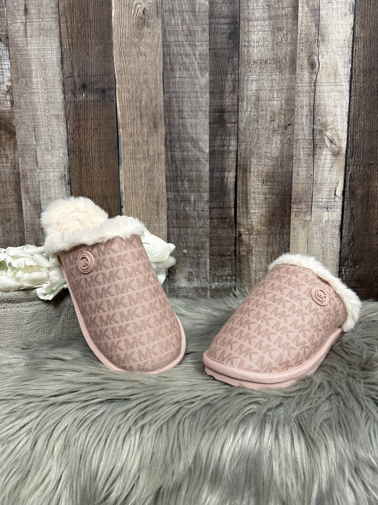 Slippers Designer By Michael Kors In Pink