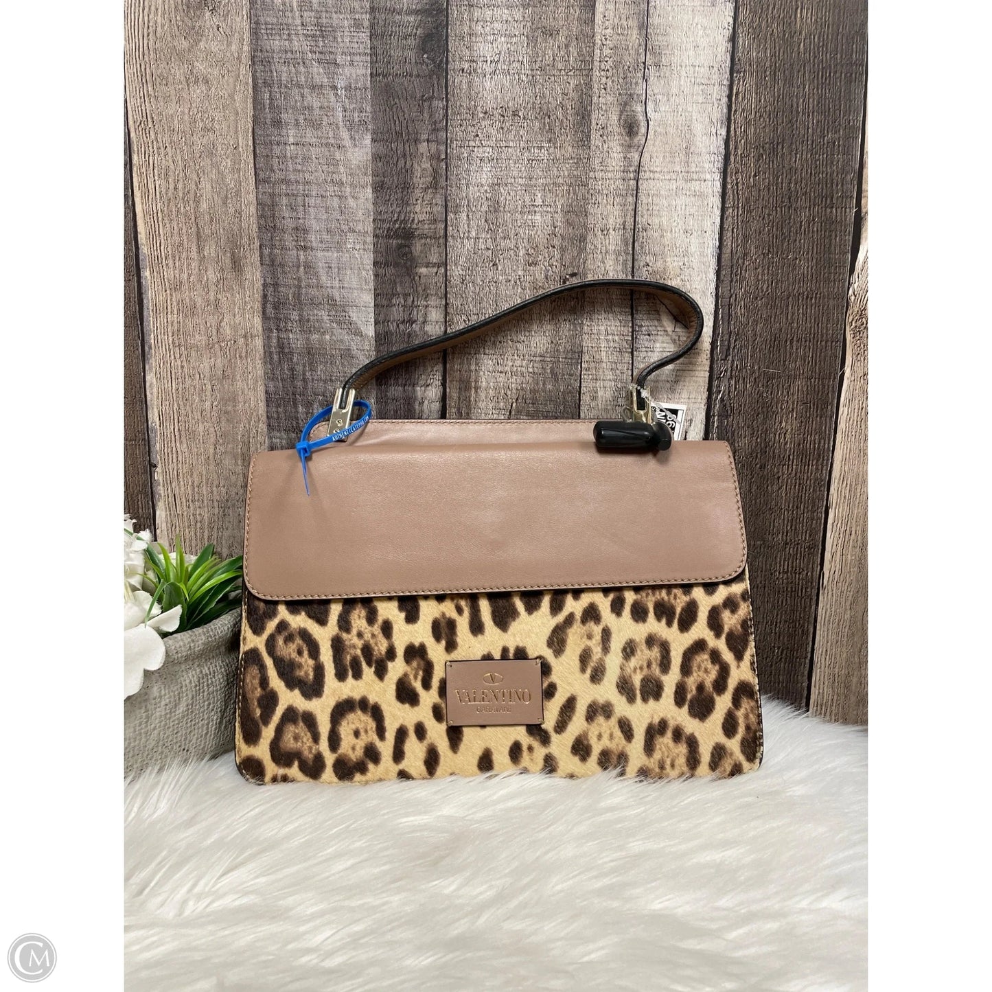 Handbag Luxury Designer By Valentino-garavani, Size: Medium