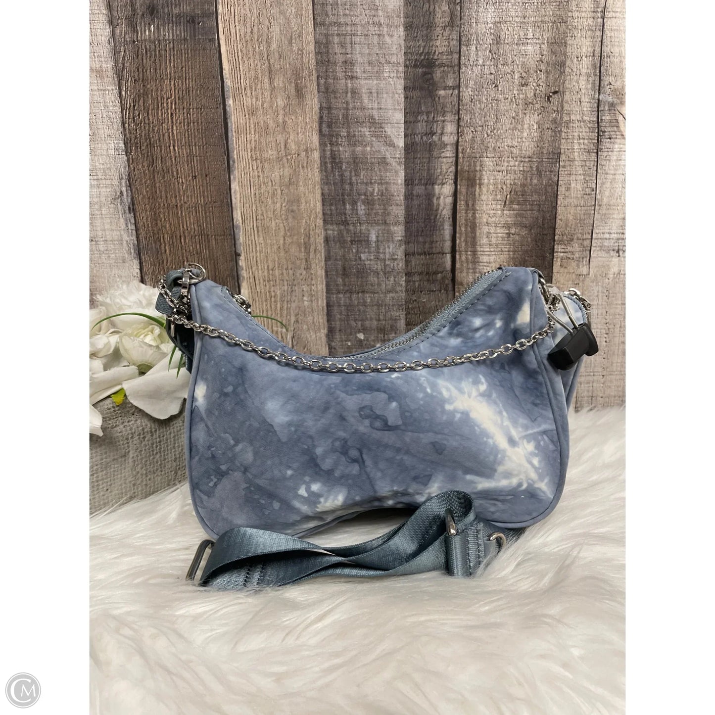 Crossbody By Cmf, Size: Small