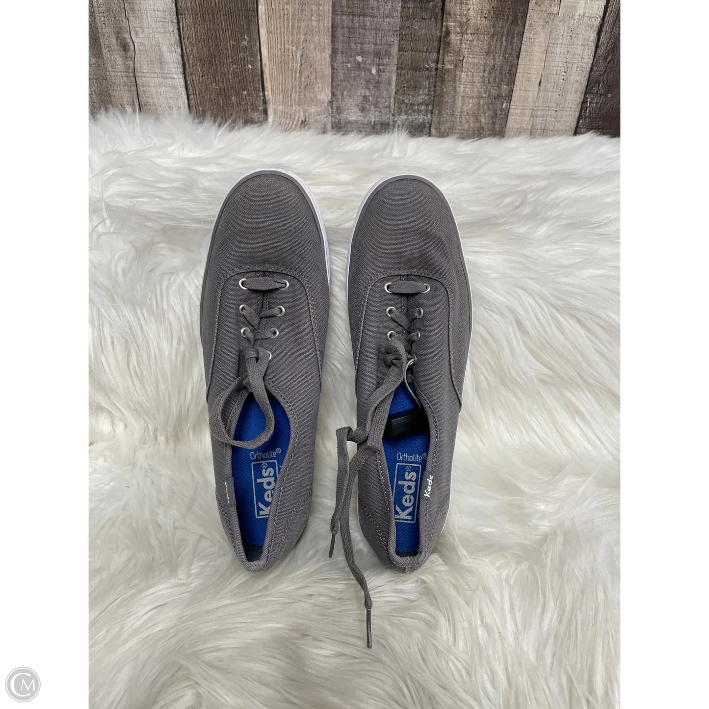 Shoes Sneakers By Keds In Grey & White, Size: 8.5