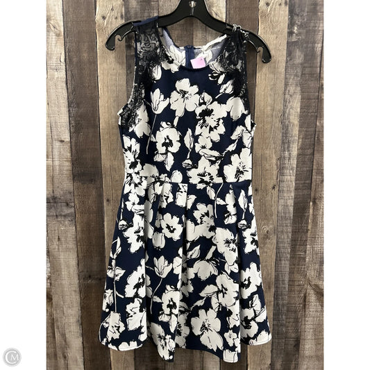 Dress Casual Short By Lush In Blue & White, Size: L