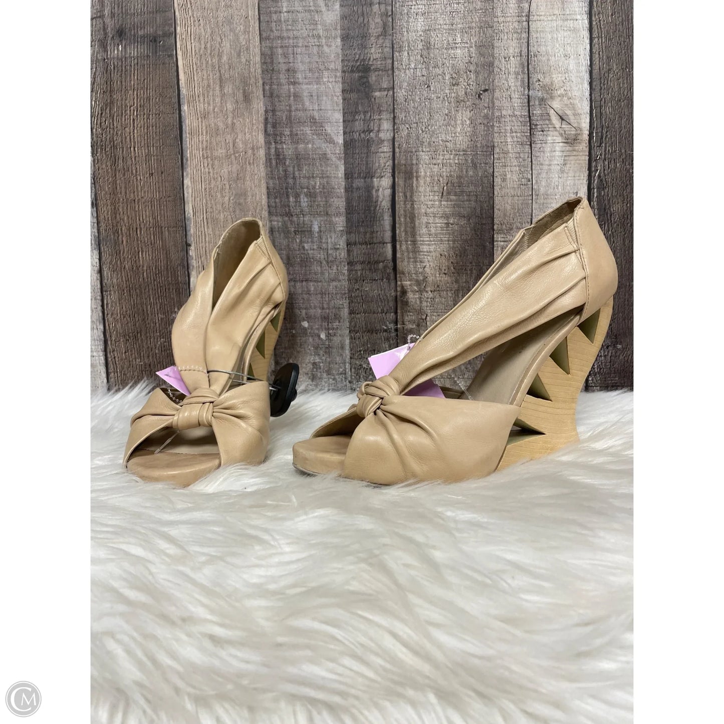 Shoes Heels Wedge By Donald Pliner In Tan, Size: 9