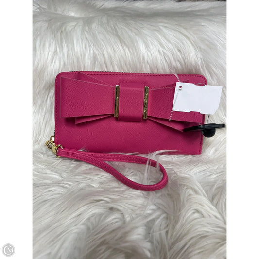 Wristlet By Betsey Johnson, Size: Medium