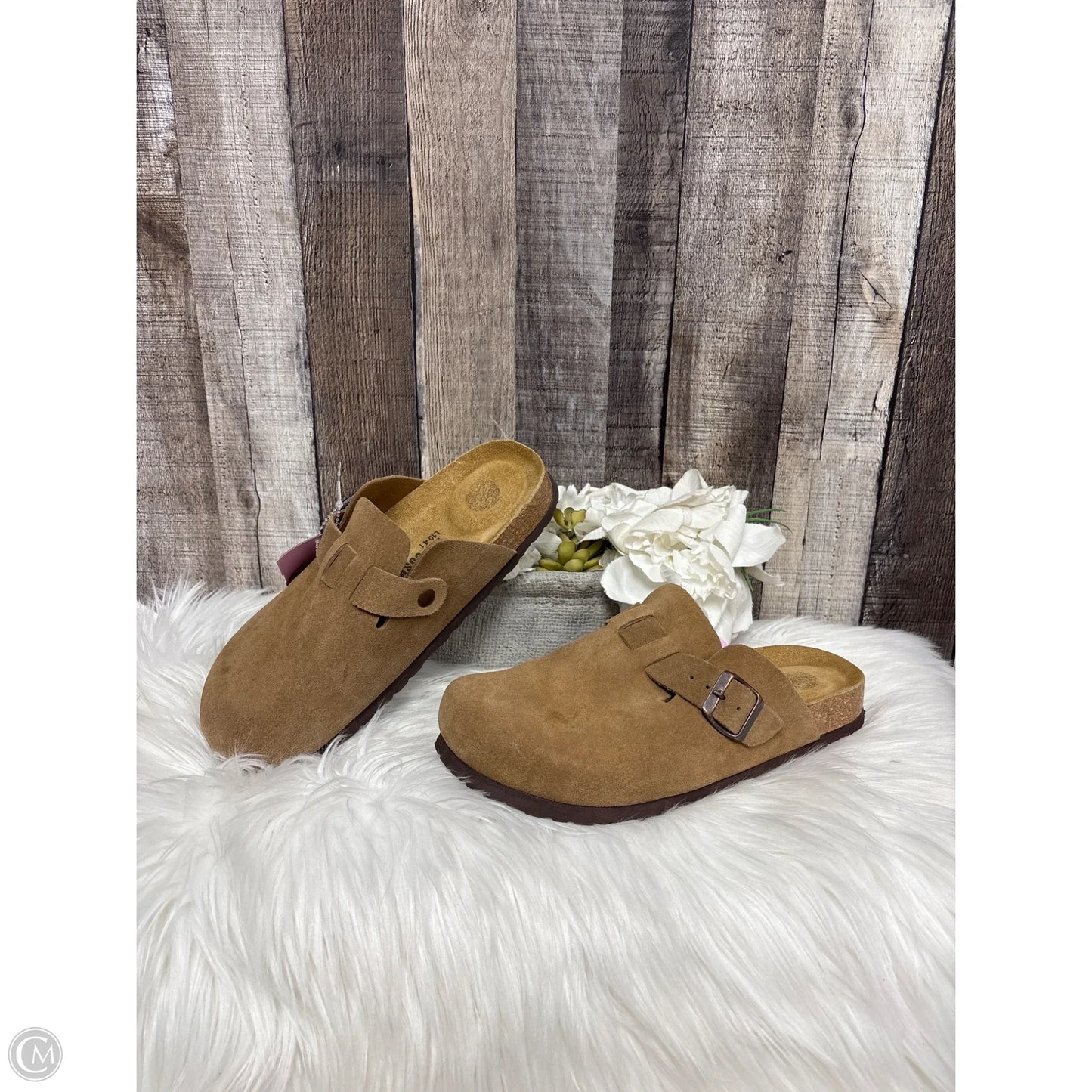 Shoes Flats By Cushionaire In Brown, Size: 10