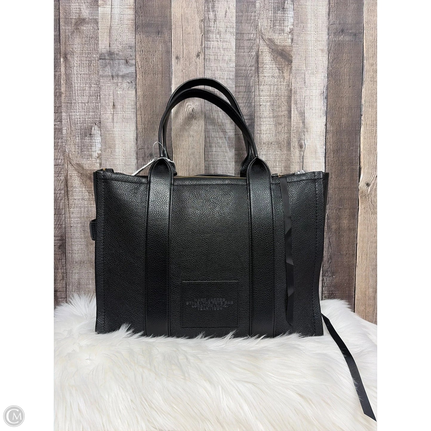 Tote Luxury Designer By Marc Jacobs, Size: Large