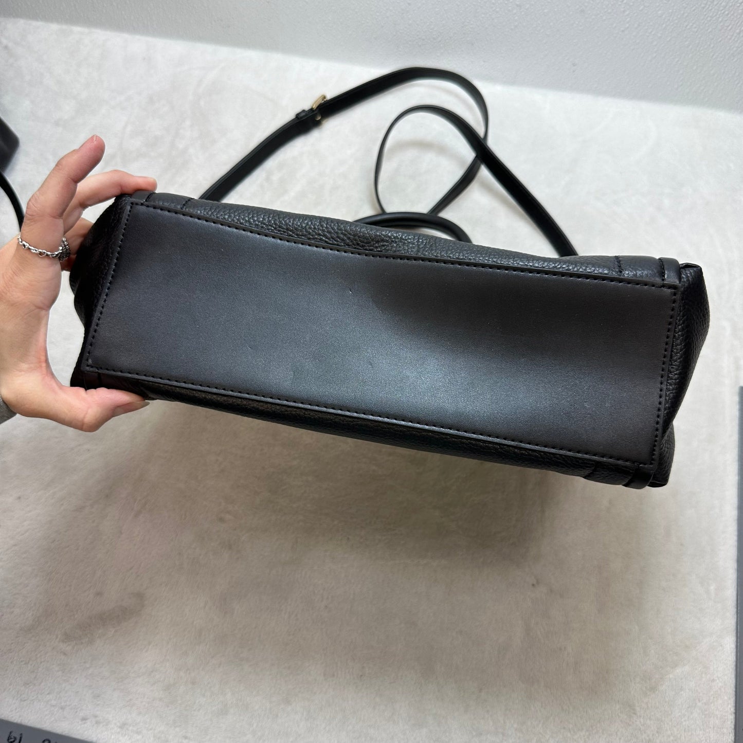 Handbag Designer By Michael Kors, Size: Medium