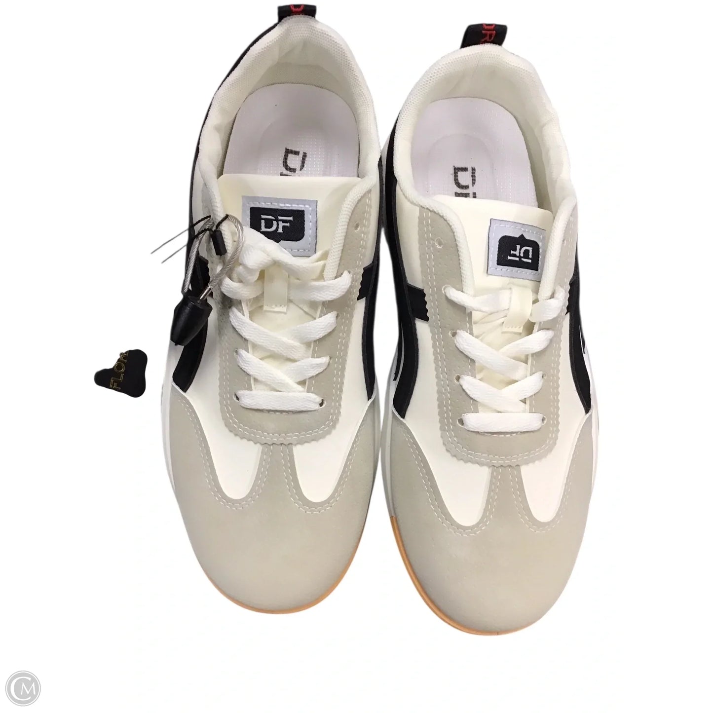 Shoes Sneakers By Cmb In Black & White, Size: 9.5