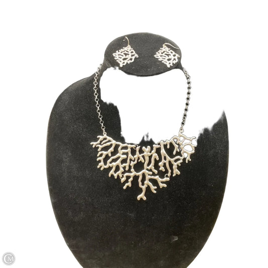 Necklace Set By Clothes Mentor