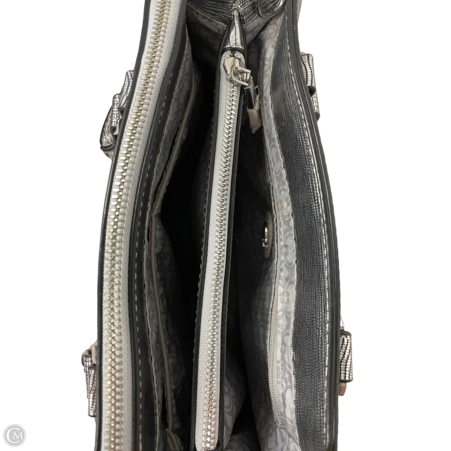 Handbag By Clothes Mentor, Size: Medium