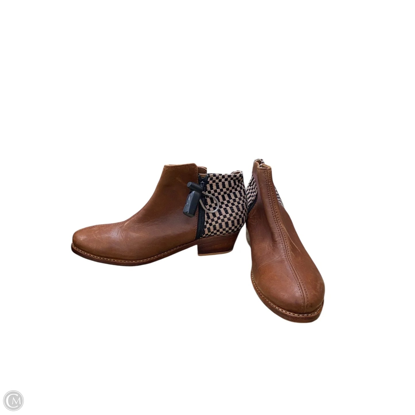 Boots Ankle Flats By Cmc In Black & Brown, Size: 7