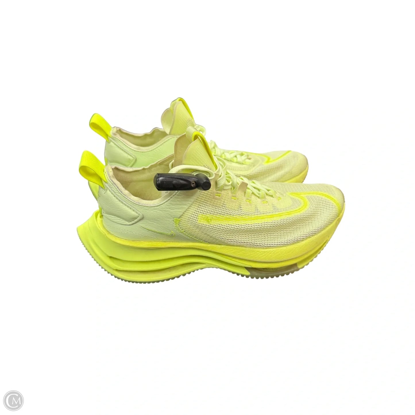 Shoes Athletic By Nike In Yellow, Size: 7.5
