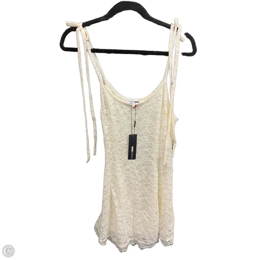 Dress Casual Short By Fashion Nova In Cream, Size: 1x