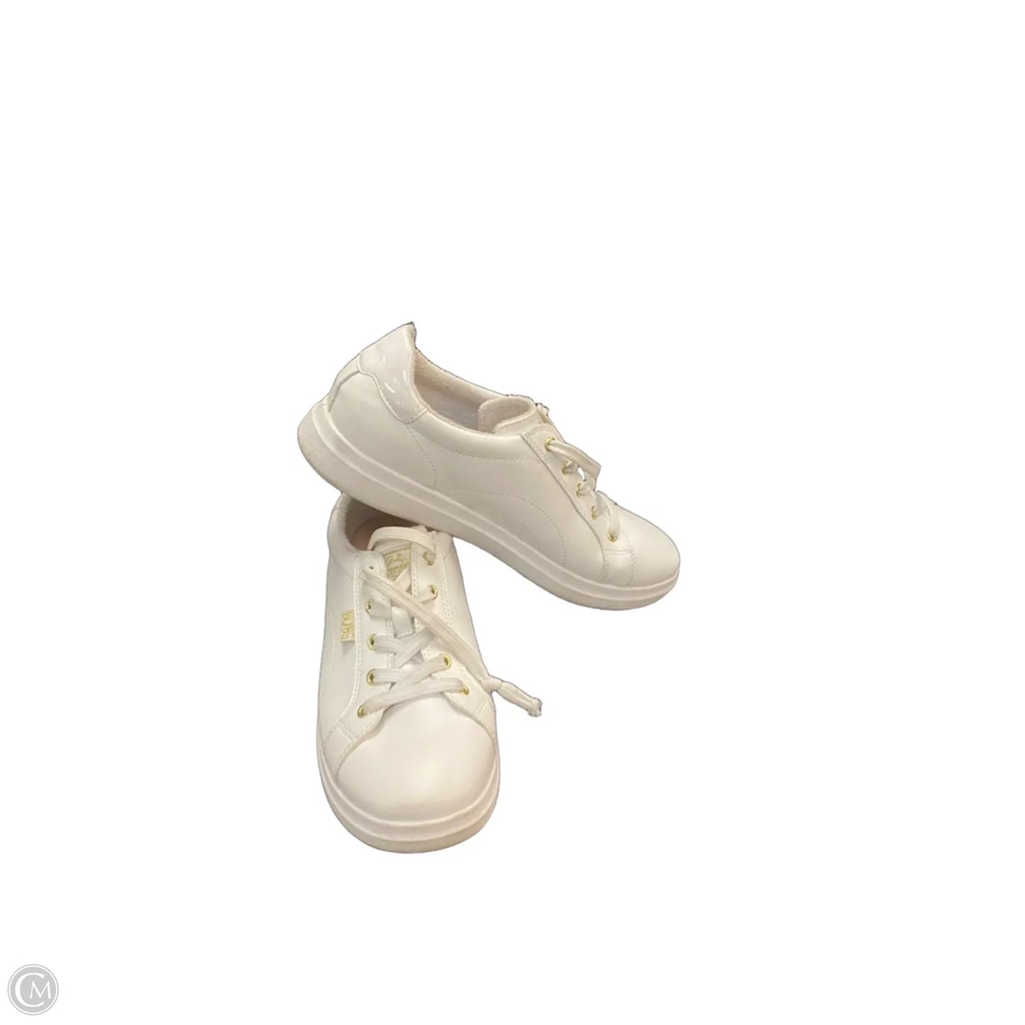 Shoes Sneakers By Bobs In White, Size: 9