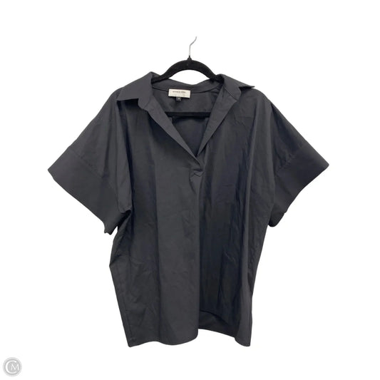 Top Short Sleeve By Clothes Mentor In Black, Size: S