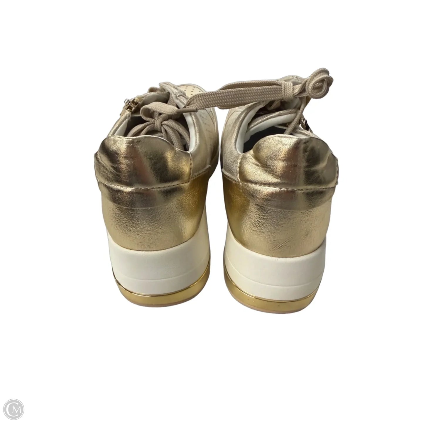 Shoes Sneakers By Clothes Mentor In Gold, Size: 6.5