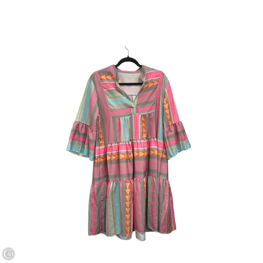 Dress Casual Short By Clothes Mentor In Grey & Pink, Size: S
