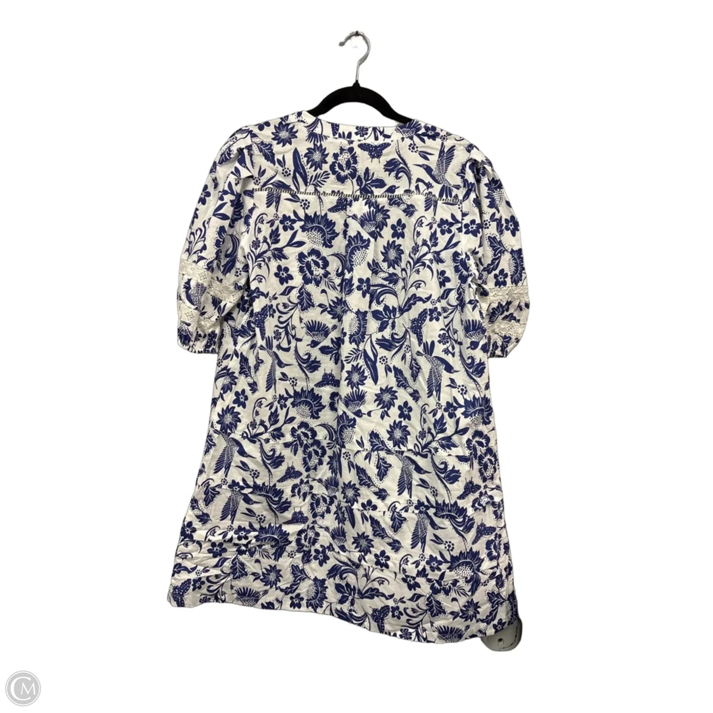 Dress Casual Short By Pinch In Blue & White, Size: L