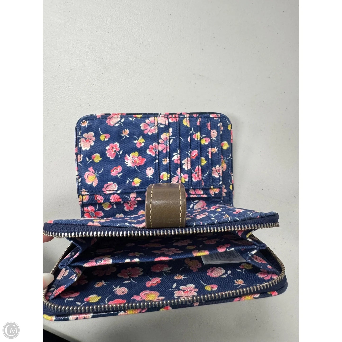 Wallet By Clothes Mentor, Size: Small