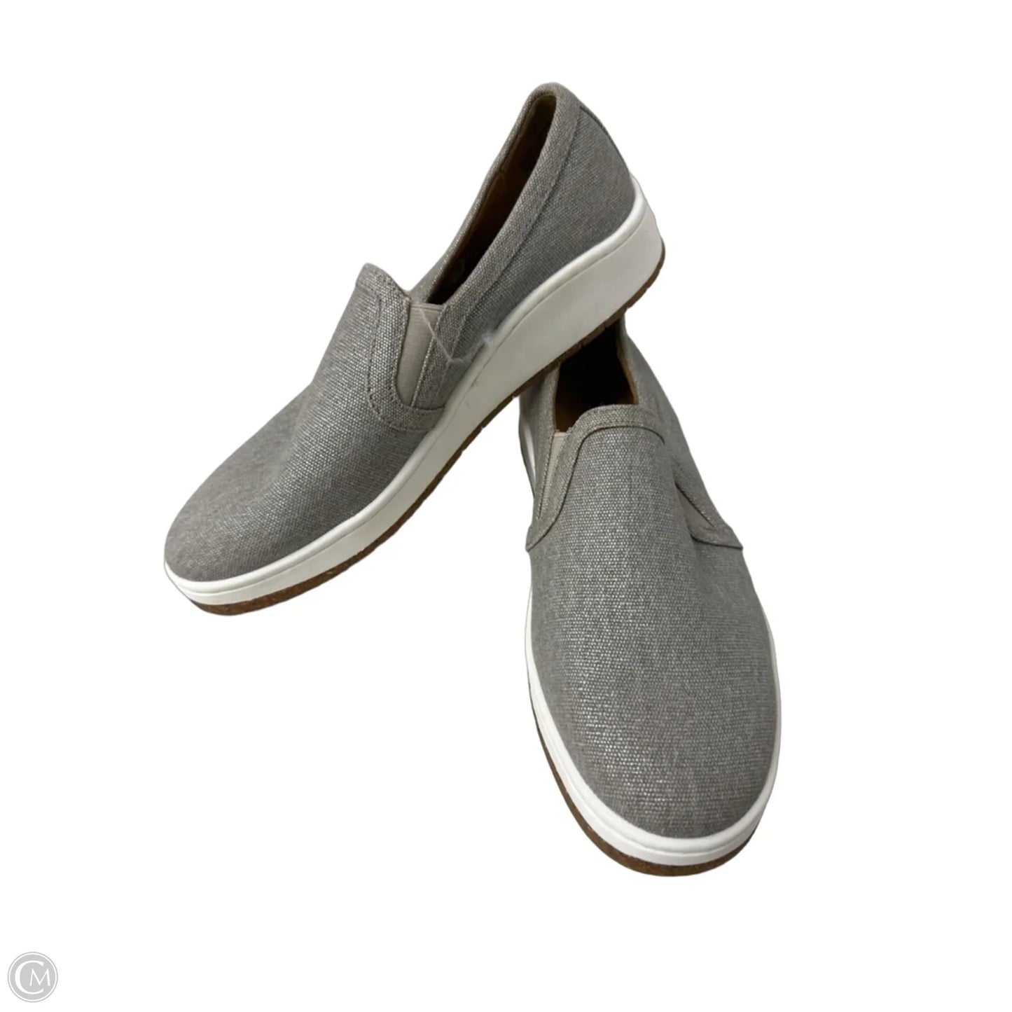 Shoes Flats By Aetrex In Grey, Size: 7