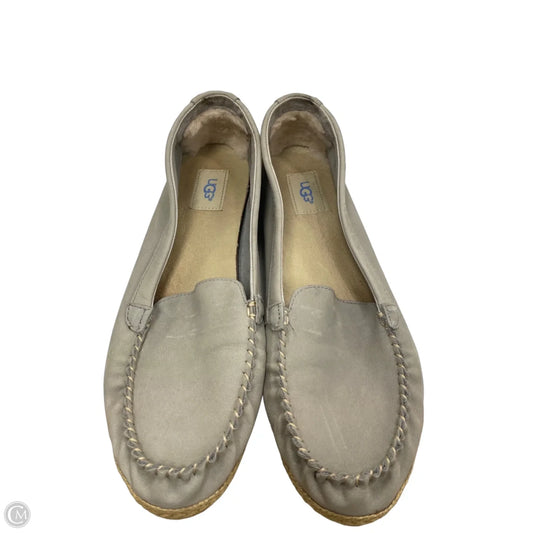Shoes Designer By Ugg In Grey, Size: 12