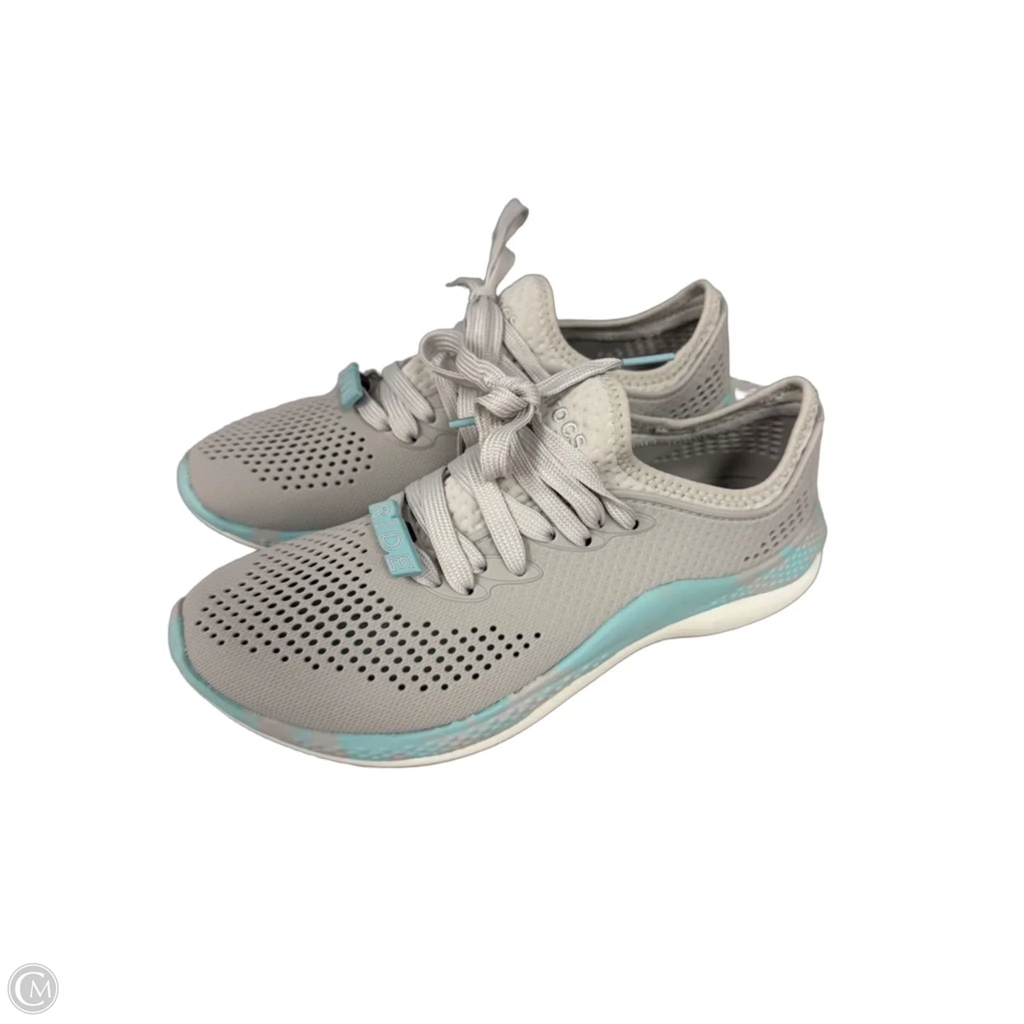 Shoes Sneakers By Crocs In Grey, Size: 8