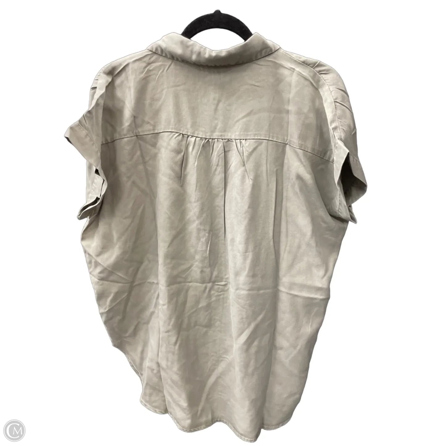 Top Short Sleeve By Quince In Green, Size: M