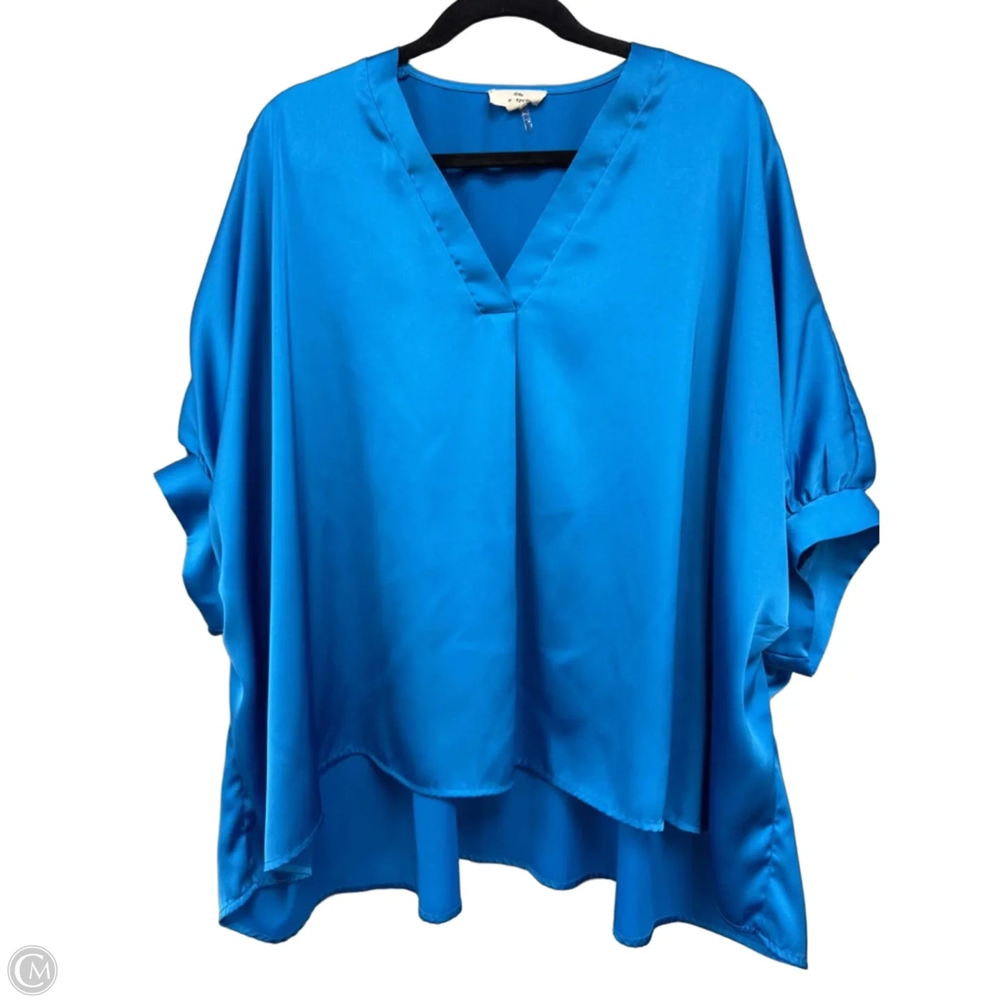 Top Short Sleeve By Entro In Blue, Size: L