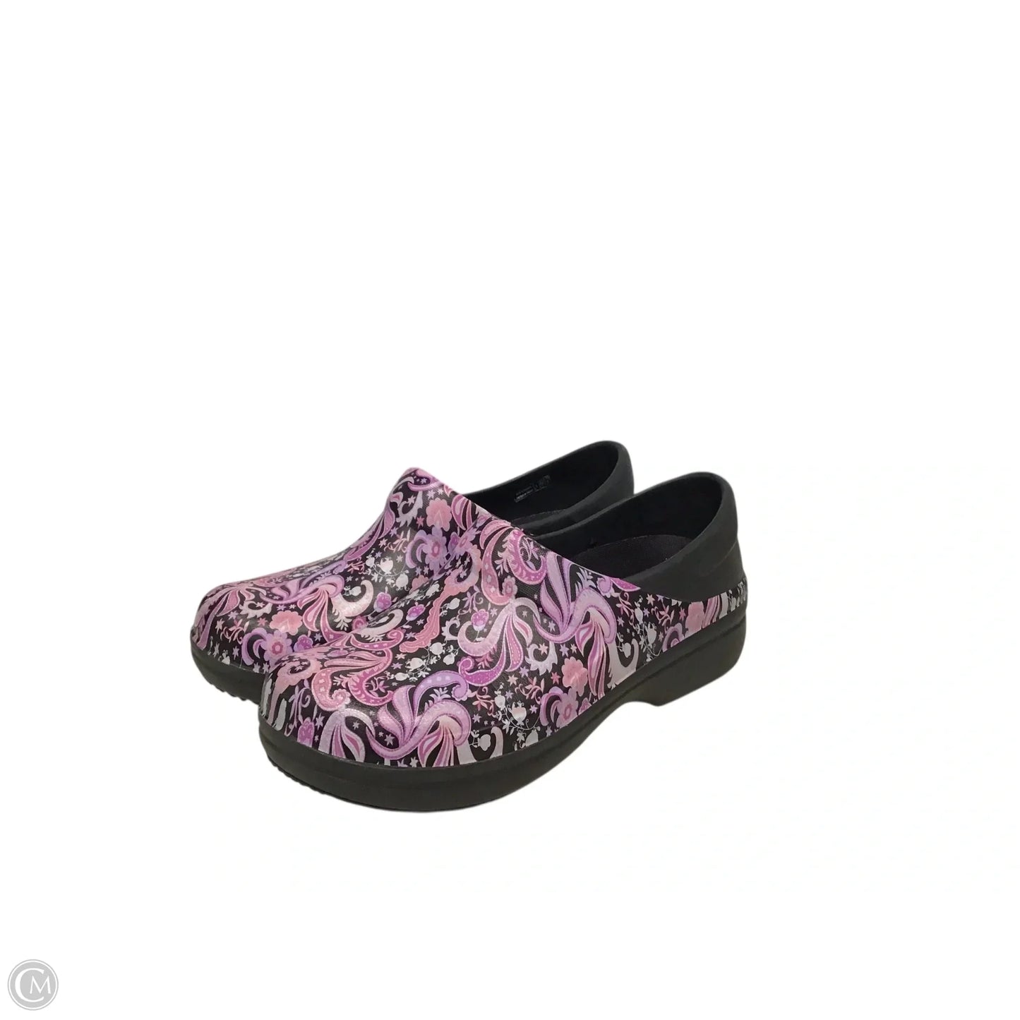 Shoes Flats By Crocs In Paisley Print, Size: 9