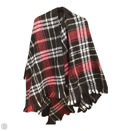 Poncho By Clothes Mentor In Plaid Pattern, Size: Osfm