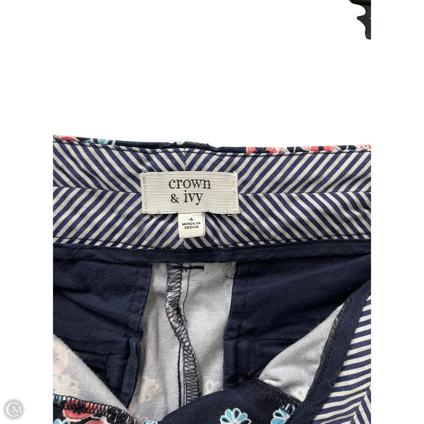 Shorts By Crown And Ivy In Floral Print, Size: 4