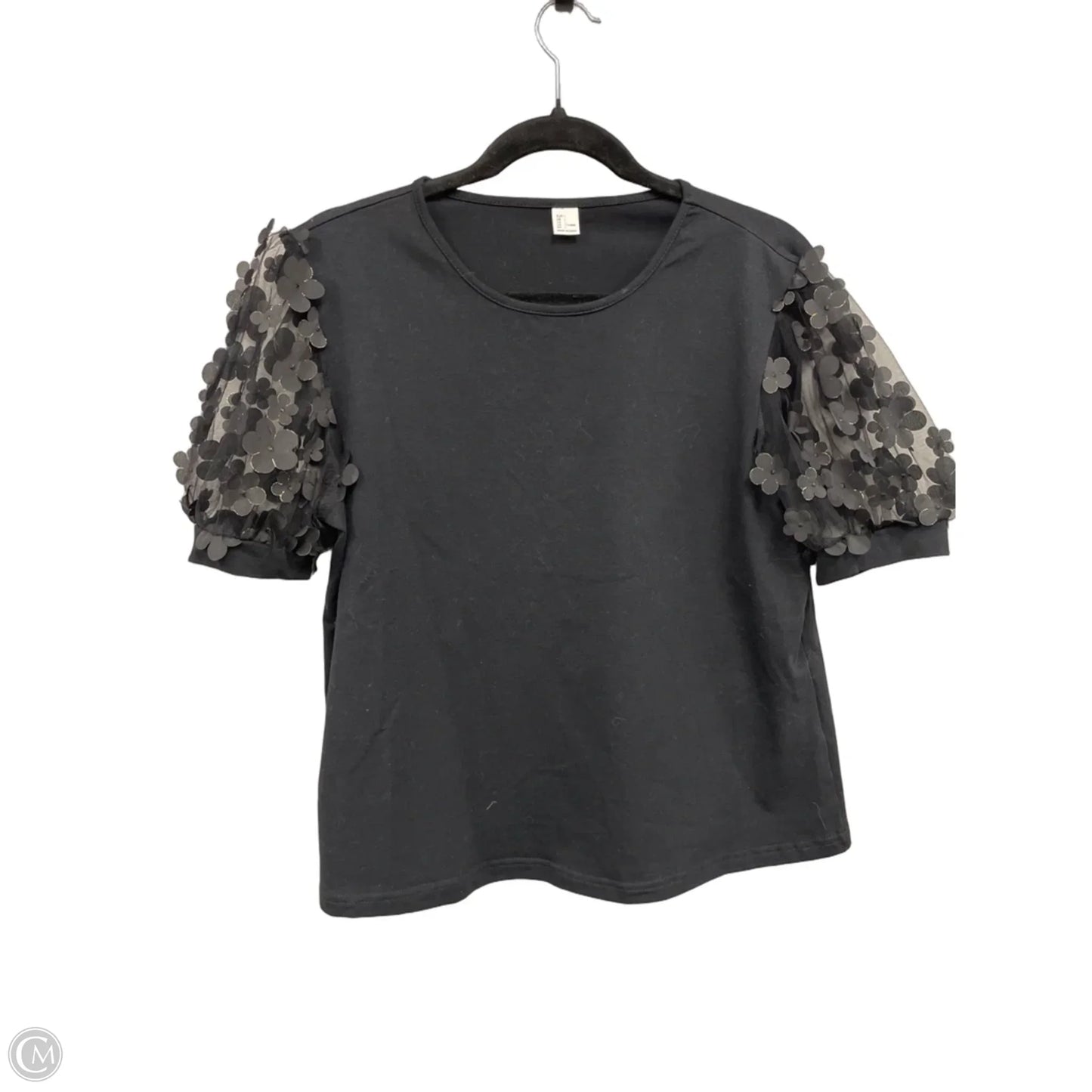 Top Short Sleeve By Clothes Mentor In Black, Size: L