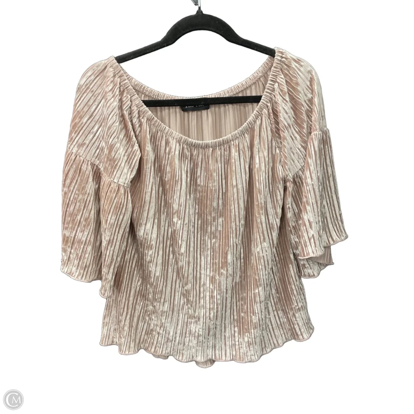 Top Long Sleeve By Fabrik In Beige, Size: M