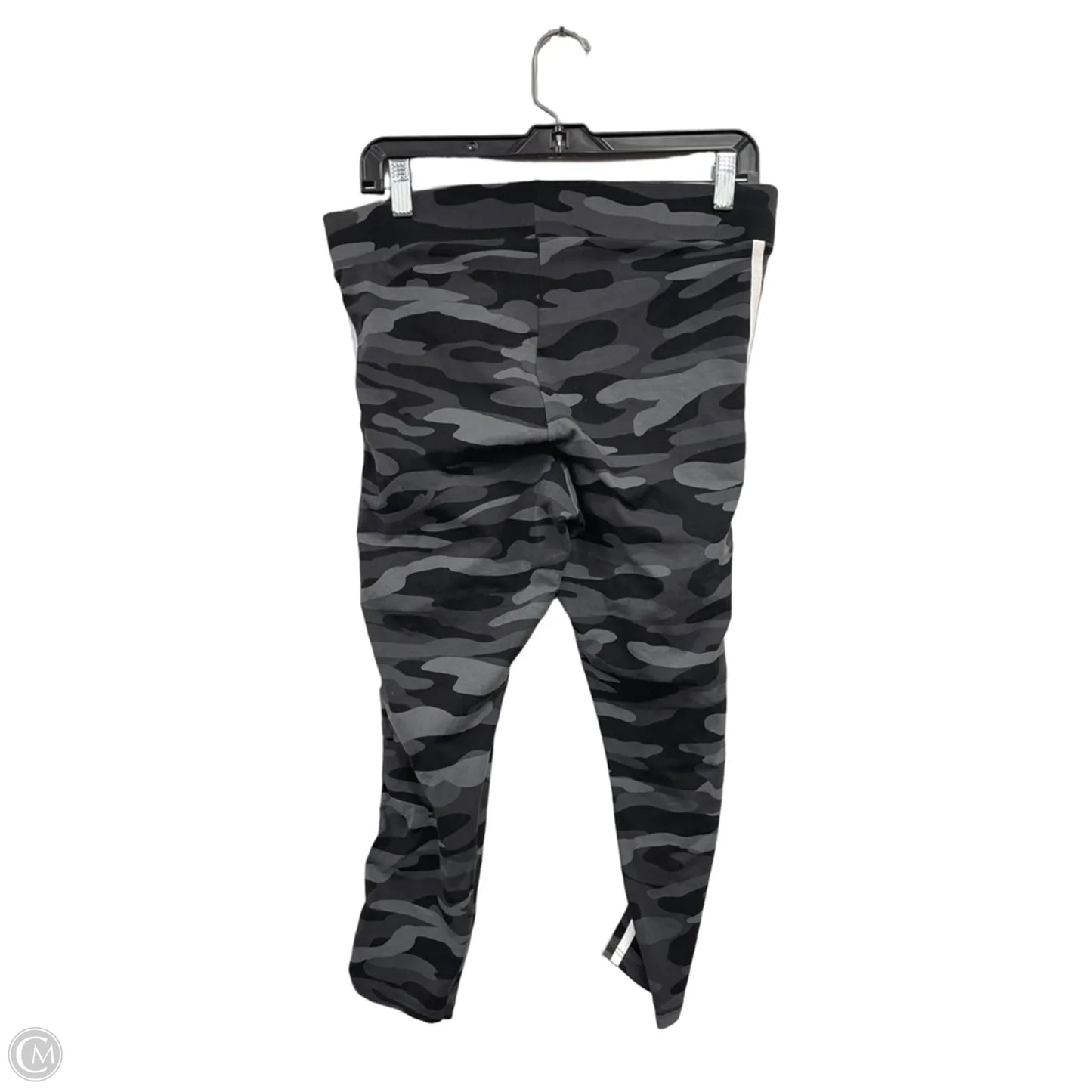 Athletic Capris By Torrid In Camouflage Print, Size: 14